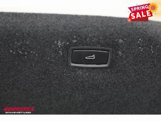 Porsche Taycan 79 kWh Pano LED Leder Cruise SHZ picture 32