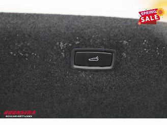 Porsche Taycan 79 kWh Pano LED Leder Cruise SHZ picture 32