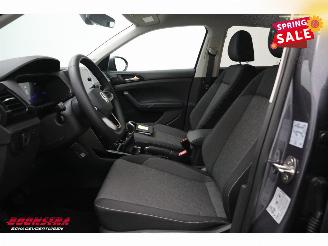 Volkswagen T-Cross 1.0 TSI Style ACC Virtual Clima Camera SHZ 2.213 km! picture 15
