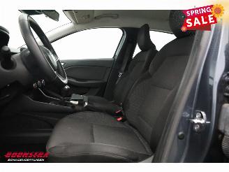 Renault Clio 1.0 TCe Zen Bluetooth Airco Cruise AHK picture 17