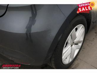 Renault Clio 1.0 TCe Zen Bluetooth Airco Cruise AHK picture 5