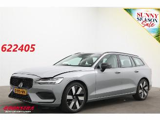 Schadeauto Volvo V-60 2.0 B3 Momentum Advantage LED ACC Leder Apple/Android LRHZ AHK 2024/1