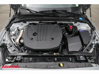 Volvo V-60 2.0 B3 Momentum Advantage LED ACC Leder Apple/Android LRHZ AHK picture 9