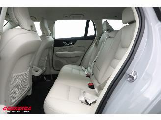 Volvo V-60 2.0 B3 Momentum Advantage LED ACC Leder Apple/Android LRHZ AHK picture 16