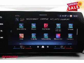 BMW 1-serie 120i M Sport LED HUD H/K 360° SHZ picture 25