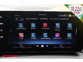 BMW 1-serie 120i M Sport LED HUD H/K 360° SHZ picture 25