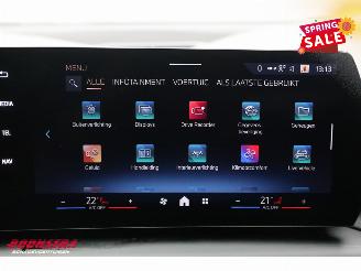 BMW 1-serie 120i M Sport LED HUD H/K 360° SHZ picture 25