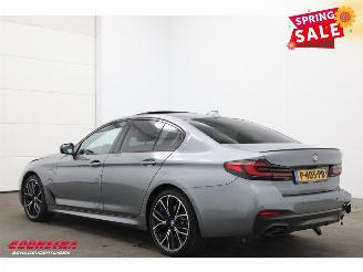 BMW 5-serie 520e M-Sport LED Schuifdak Memory HUD H/K Camera SHZ picture 4