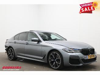 BMW 5-serie 520e M-Sport LED Schuifdak Memory HUD H/K Camera SHZ picture 2