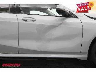 BMW 1-serie 116i M-Sport Ext. LED Apple/Android Navi Cruise Camera SHZ 5.387 km! picture 5