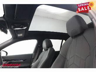 BMW 5-serie Touring 520d M-Sport Pro Pano LED ACC HUD 360° Memory H/K Ventilatie picture 21