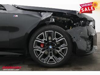 BMW 5-serie Touring 520d M-Sport Pro Pano LED ACC HUD 360° Memory H/K Ventilatie picture 5