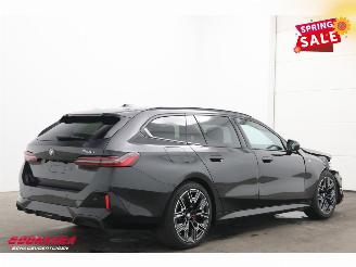 BMW 5-serie Touring 520d M-Sport Pro Pano LED ACC HUD 360° Memory H/K Ventilatie picture 3
