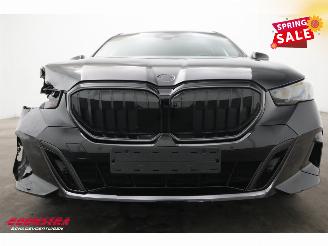 BMW 5-serie Touring 520d M-Sport Pro Pano LED ACC HUD 360° Memory H/K Ventilatie picture 9
