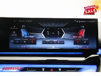 BMW 5-serie Touring 520d M-Sport Pro Pano LED ACC HUD 360° Memory H/K Ventilatie picture 32