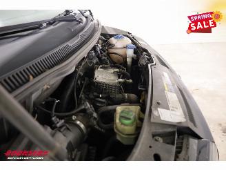 Volkswagen Transporter 2.0 TDI L2-H1 DC 5-Pers Airco Cruise AHK 139.340 km! picture 8