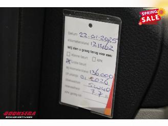 Volkswagen Transporter 2.0 TDI L2-H1 DC 5-Pers Airco Cruise AHK 139.340 km! picture 25