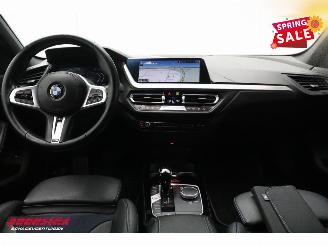 BMW 1-serie 120i Aut. Sportline LED Navi Cruise LRHZ SHZ picture 10