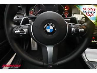 BMW 5-serie Touring 520i Aut. M-Sport Pano Leder Memory SHZ Orig. NL 151.381 km! picture 18