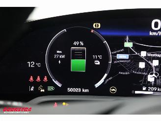 Porsche Taycan 89 kWh LED ACC Sport Chrono Bose Camera SHZ picture 24