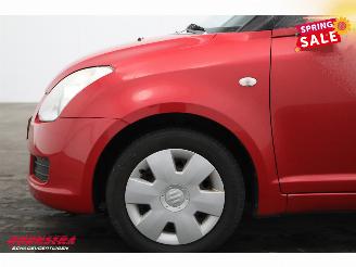 Suzuki Swift 1.3 Comfort Radio/CD 109.837 km! picture 12