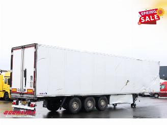 Schmitz Cargobull  SCB*S3B Kuhler BY 2016 3-Asser 4721 Hrs! picture 3