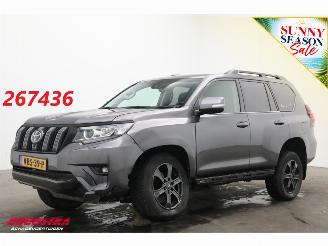 danneggiata veicoli commerciali Toyota Landcruiser 2.8 D-4D-F Challenger Blind Van Leder Navi Cruise Camera SHZ Ventilatie AHK 2022/9