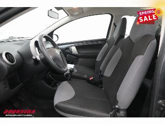 Peugeot 107 1.0 XR 3-DRS Airco 104.908 km! picture 15