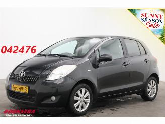 Tweedehands auto Toyota Yaris 1.3 VVTi Executive 5-DRS Clima PDC AHK 178.940 km! 2009/6