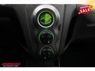 Toyota Yaris 1.3 VVTi Executive 5-DRS Clima PDC AHK 178.940 km! picture 14