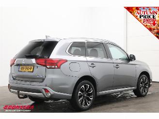 Mitsubishi Outlander 2.0 PHEV Executive Edition 4X4 Navi Clima Cruise Camera SHZ PDC AHK picture 3