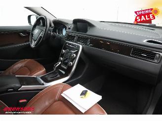 Volvo Xc-70 2.0 D4 FWD Inscription Schuifdak Leder Memory BiXenon Cruise SHZ AHK picture 8