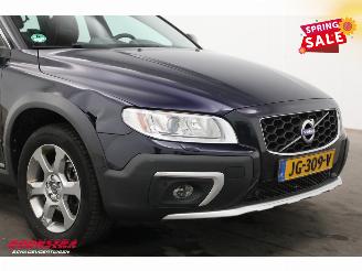 Volvo Xc-70 2.0 D4 FWD Inscription Schuifdak Leder Memory BiXenon Cruise SHZ AHK picture 6
