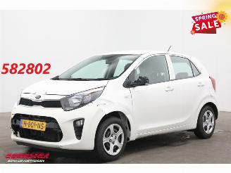 Damaged car Kia Picanto 1.0 CVVT ComfortLine Airco Bluetooth 71.638 km! 2020/3