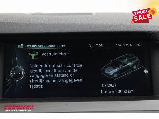 BMW 5-serie Touring 520i M-Sport BiXenon ACC HUD 360° SHZ PDC picture 17