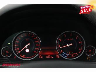 BMW 5-serie Touring 520i M-Sport BiXenon ACC HUD 360° SHZ PDC picture 12