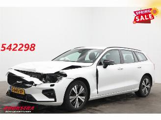 Coche accidentado Volvo V-60 2.0 B3 Plus Dark LED ACC Leder H/K Camera SHZ AHK 2023/5