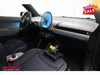 Mini Cooper SE Favoured M 54.2 kWh Pano LED ACC Leder Camera SHZ 2.035 km! picture 14