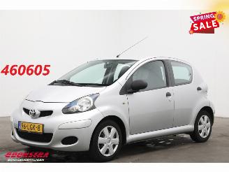 Schadeauto Toyota Aygo 1.0-12V Cool 5-DRS Airco 2010/4