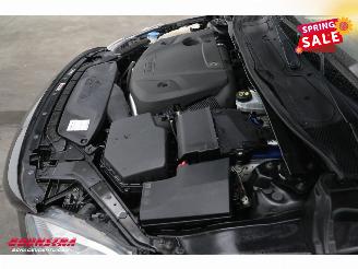 Volvo V-40 2.0 D2 Ocean Race R-Design Leder Navi Clima Cruise Camera SHZ AHK picture 10