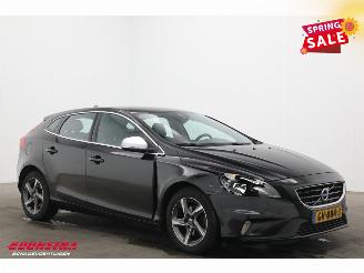 Volvo V-40 2.0 D2 Ocean Race R-Design Leder Navi Clima Cruise Camera SHZ AHK picture 2