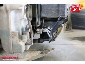 Volkswagen Caddy 2.0 TDI 4Motion Maxi Bluetooth Airco Cruise 89.317 km! picture 10