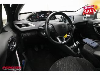 Peugeot 208 1.2 PT BlueLease Allure Navi Clima Cruise PDC Apple/Android picture 13