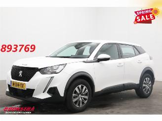 skadebil auto Peugeot 2008 1.2 PureTech Active Apple/Android Airco Cruise 2022/1