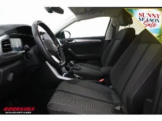 Volkswagen T-Roc 1.0 TSI Life Virtual ACC Apple/Android Camera 24.136 km! picture 13