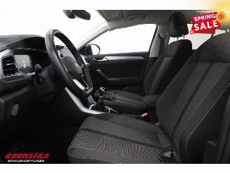Volkswagen T-Roc 1.0 TSI Life Virtual ACC Apple/Android Camera 24.136 km! picture 13