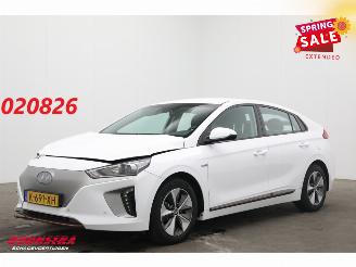 krockskadad bil auto Hyundai Ioniq Comfort EV Infinity ACC Navi Clima Camera 2017/12