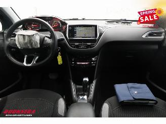 Peugeot 208 1.2 PT Aut. Style Pack Navi Clima Cruise PDC 58.047 km! picture 16