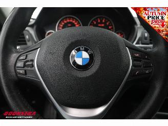 BMW 3-serie Touring 320i Aut. Luxury Xenon Camera SHZ Navi Clima Cruise Apple Carplay/Android Auto picture 18