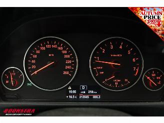 BMW 3-serie Touring 320i Aut. Luxury Xenon Camera SHZ Navi Clima Cruise Apple Carplay/Android Auto picture 19